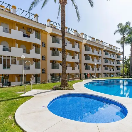 Apartment 2 Bedroom With Stunning Views Marbella