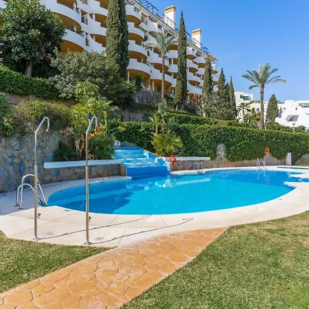 2 Bedroom With Stunning Views Marbella