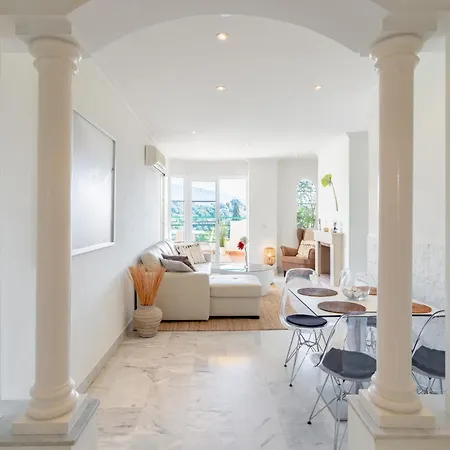 Modern 2-bedroom With Stunning Views Marbella