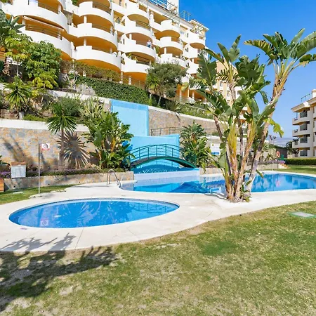 شقة 2 Bedroom With Stunning Views ماربيا