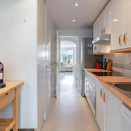 2 Bedroom With Stunning Views Lejlighed *